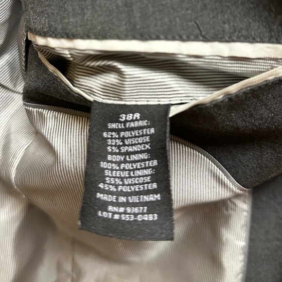 J Ferrar 38R stretch suit jacket - Picture 3 of 3